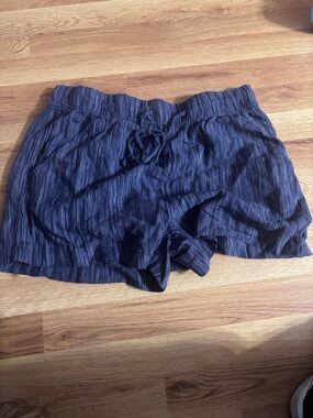 Women's Navy Striped Drawstring Shorts